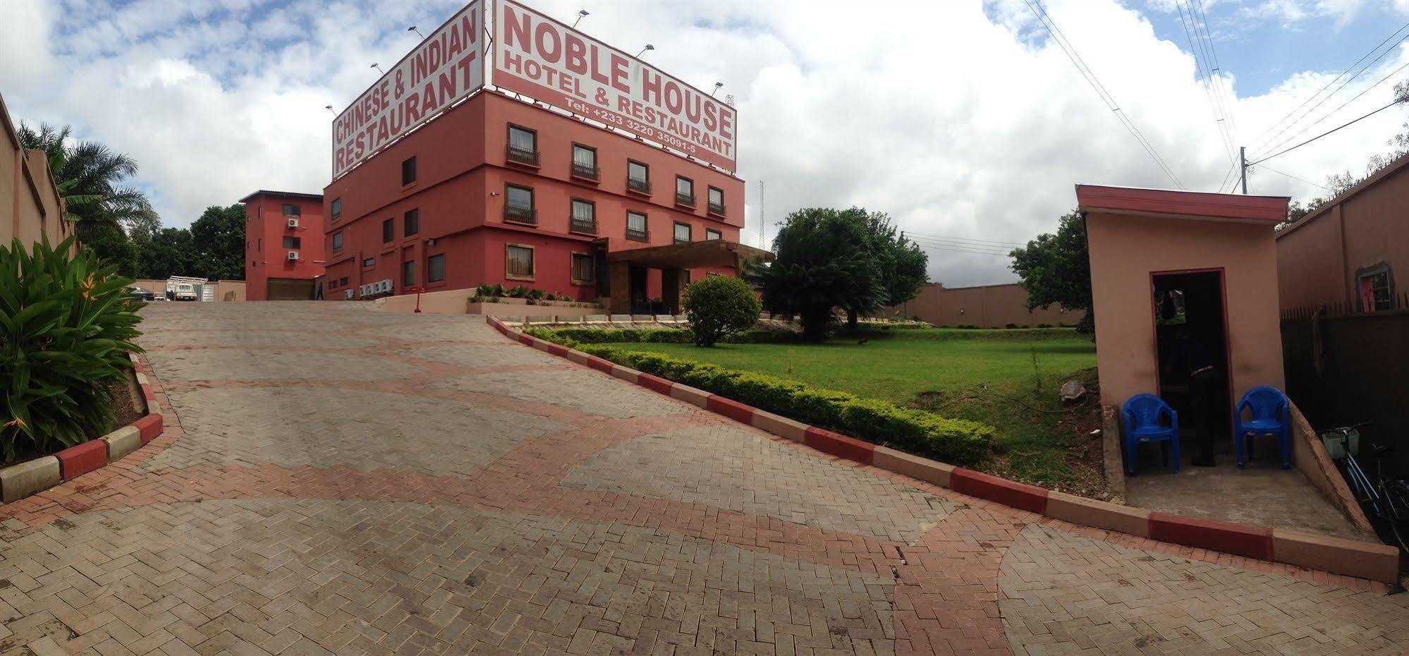 Noble House Hotel Kumasi Eksteriør bilde